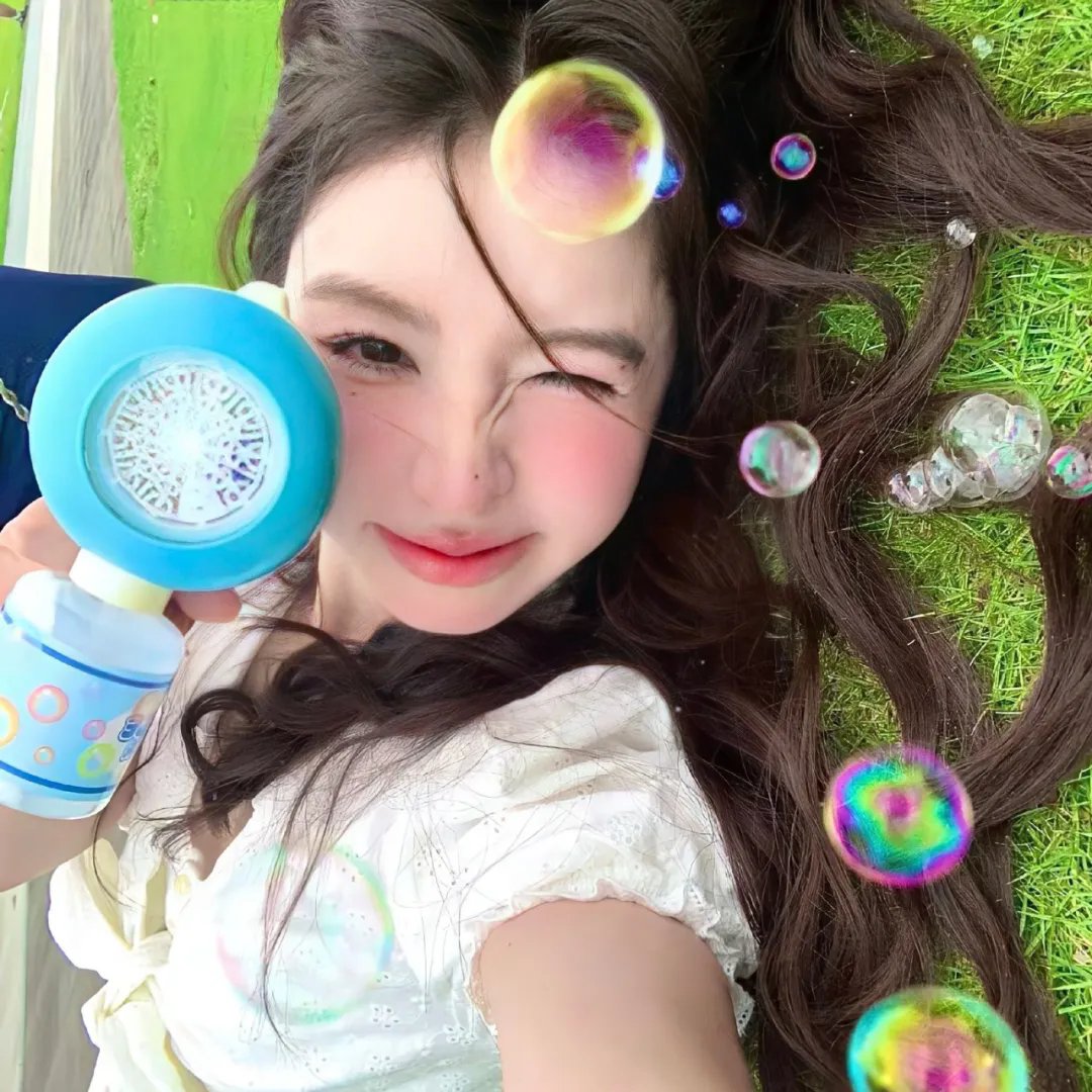 我们扭曲的英雄